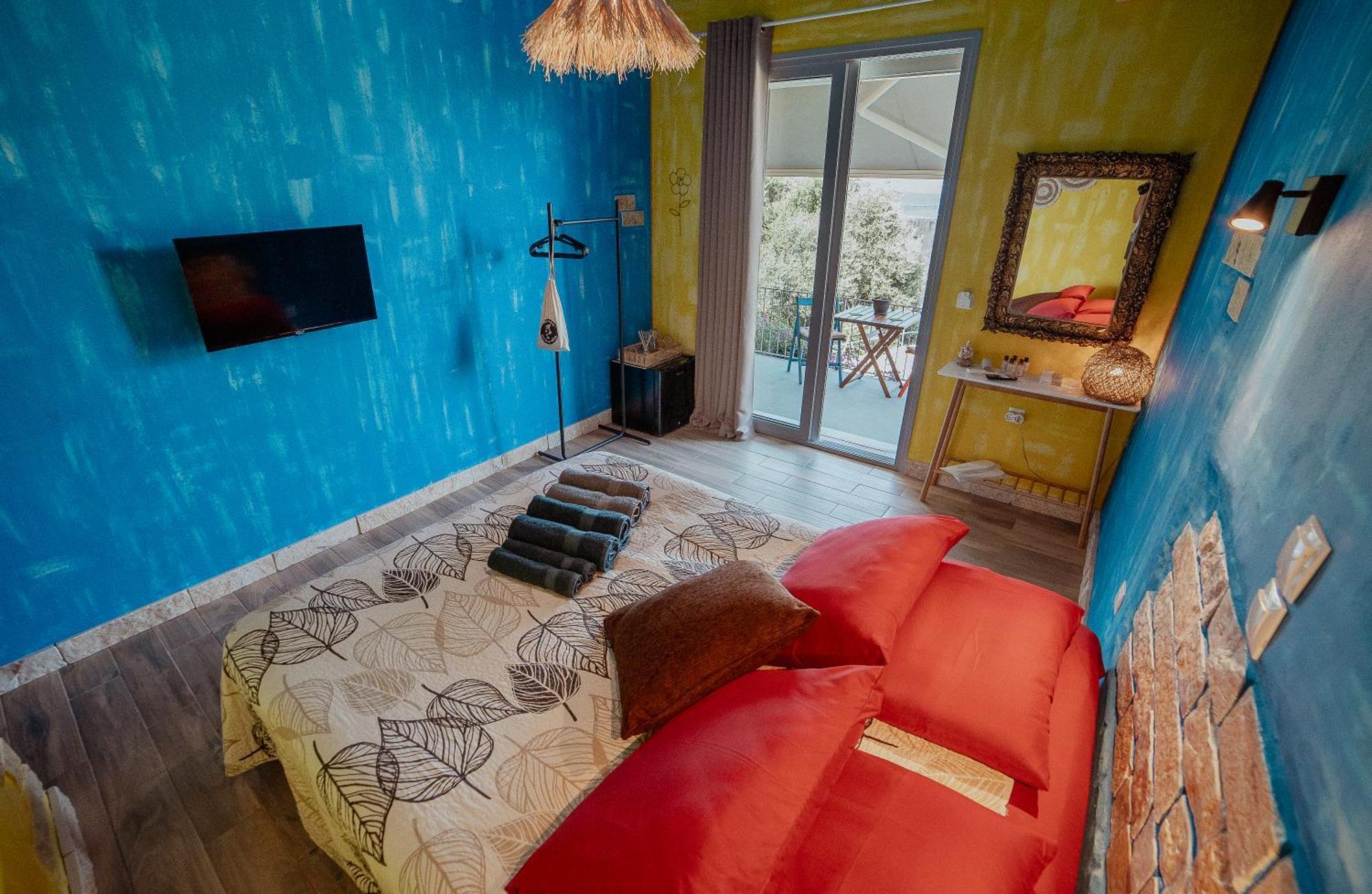 Antares Boutique Guesthouse Perama  Extérieur photo